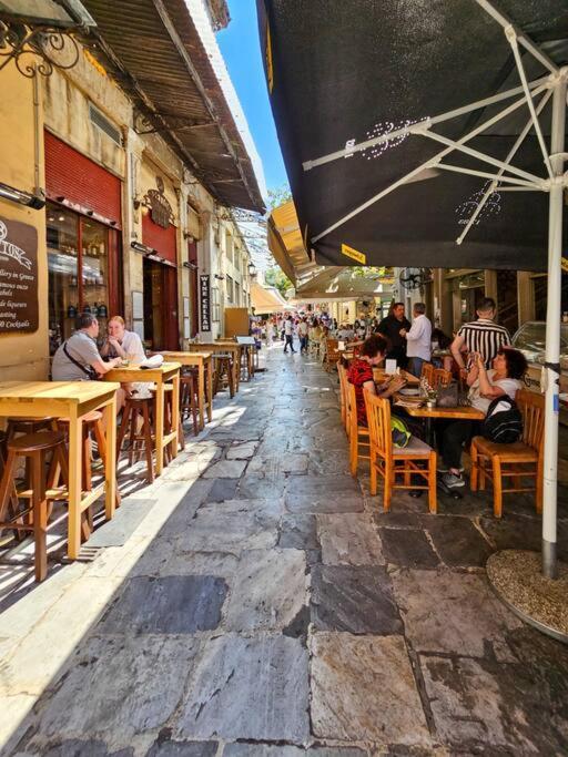 Plaka Rafaela Elegant Urban Retreat In Athens Historic Heart Apartment Bagian luar foto